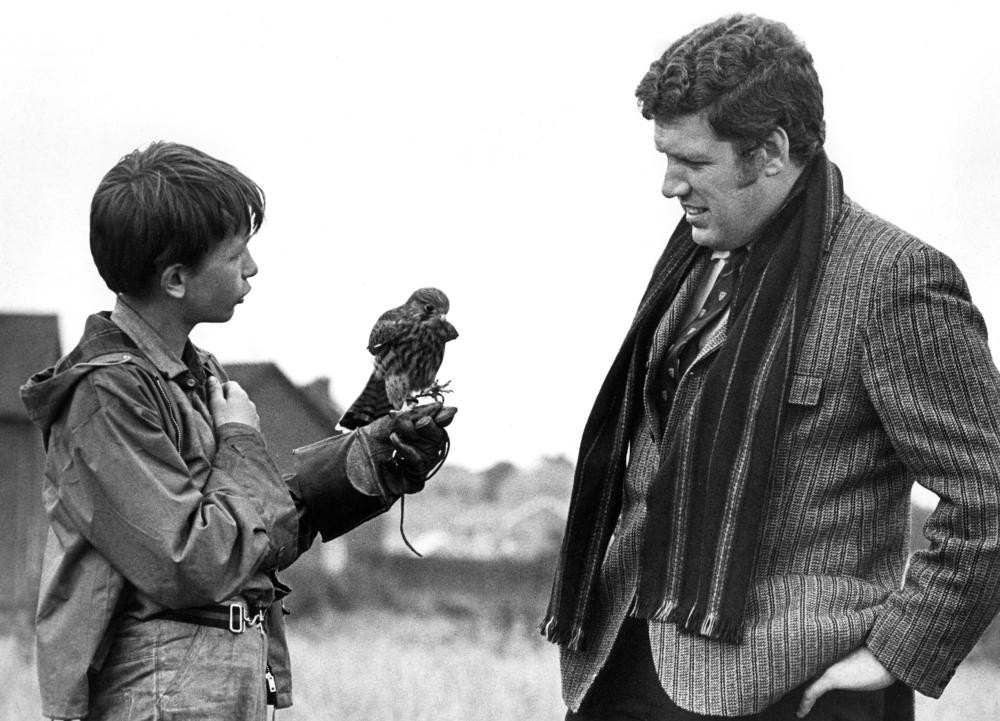 Kes film hi-res stock photography and images - Alamy